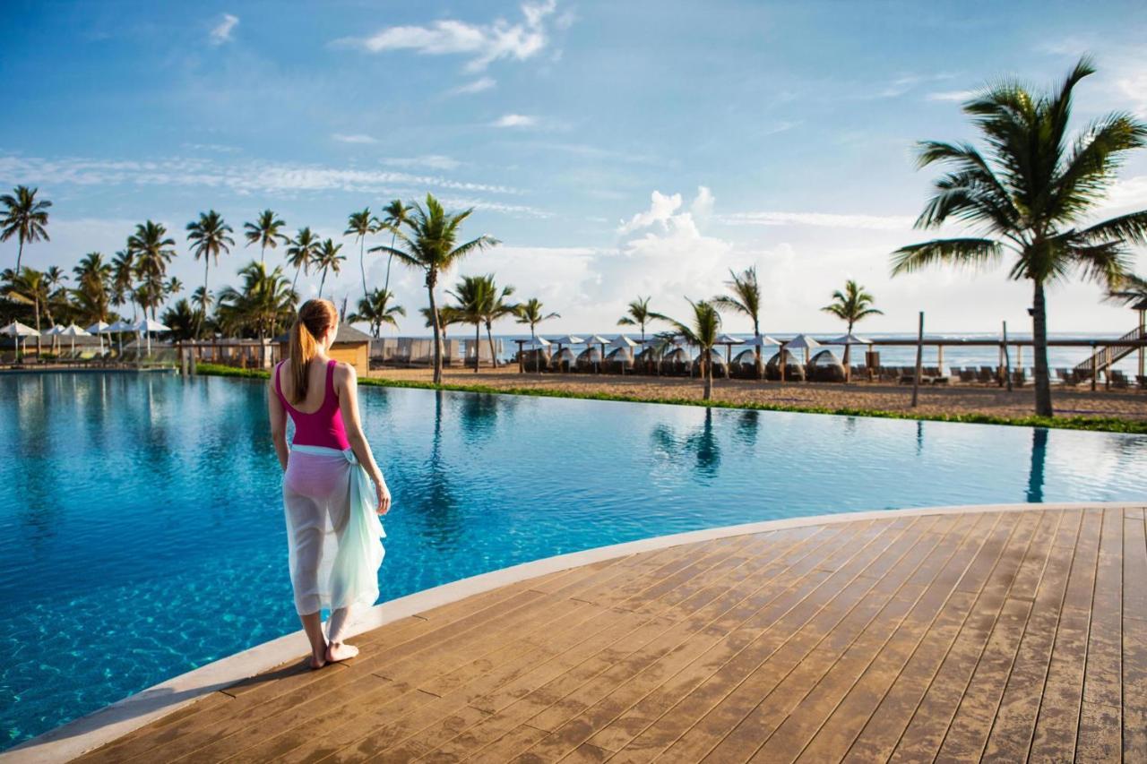 Nickelodeon Resort Punta Cana Exterior foto The pool at the resort