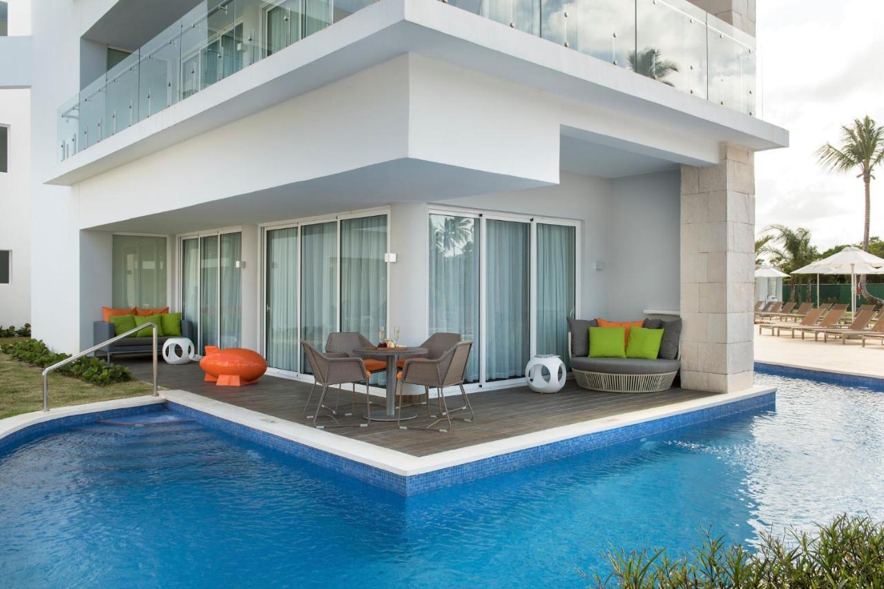 Nickelodeon Resort Punta Cana Exterior foto A swim-out suite at the Hard Rock Hotel in Cancun, Mexico